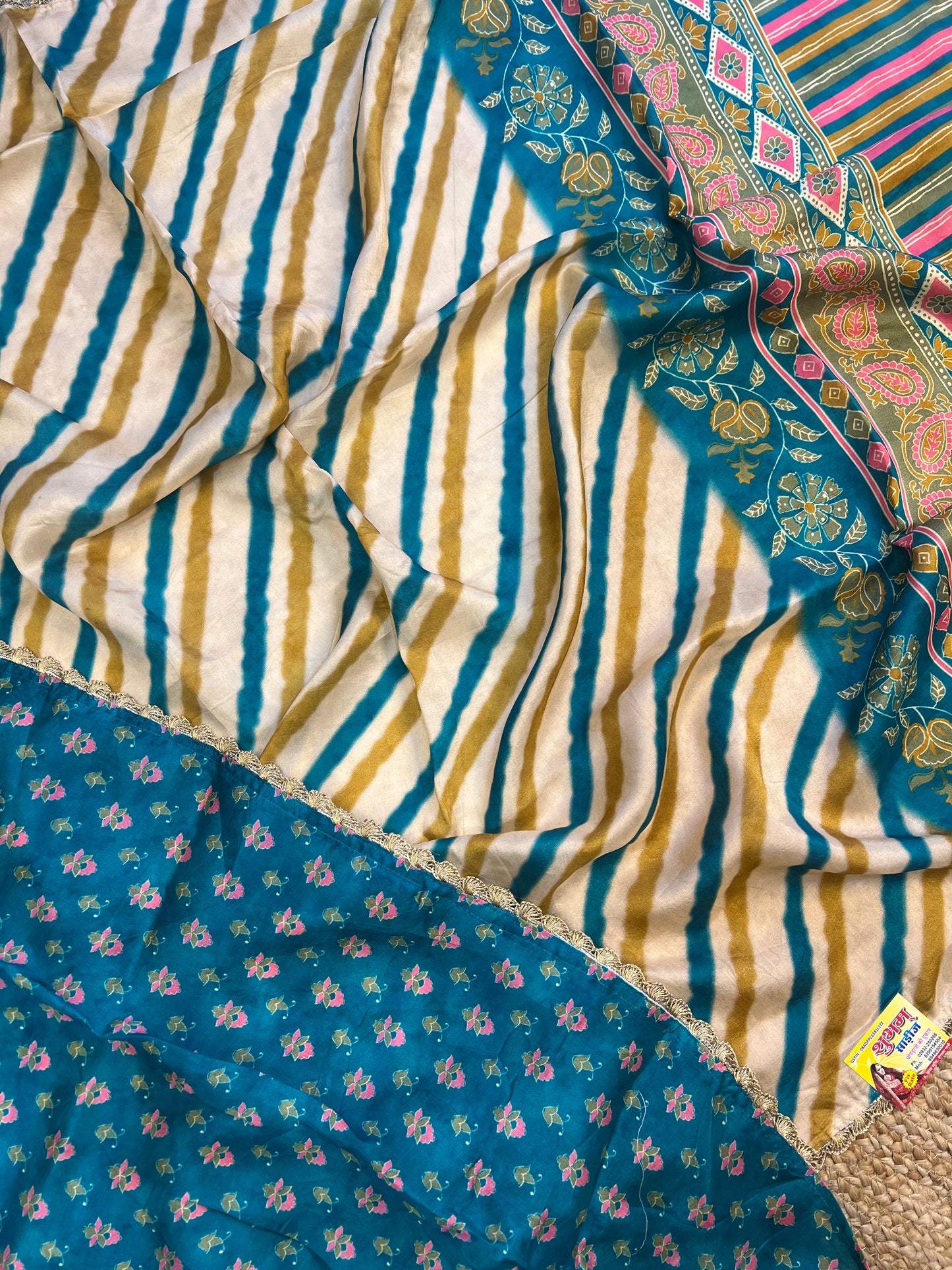 Multicolor Lehriya