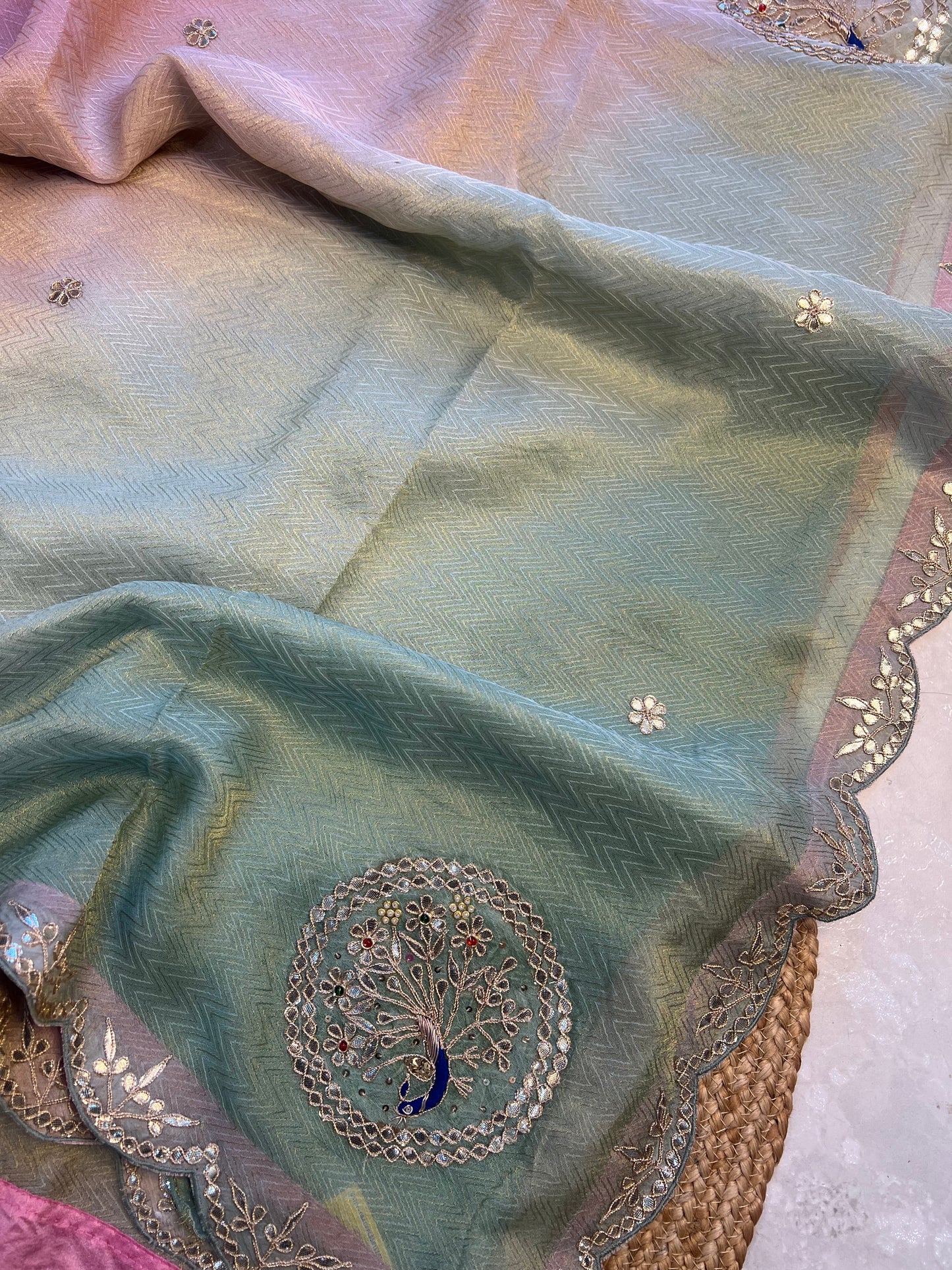 Ombre Tissue Weaving