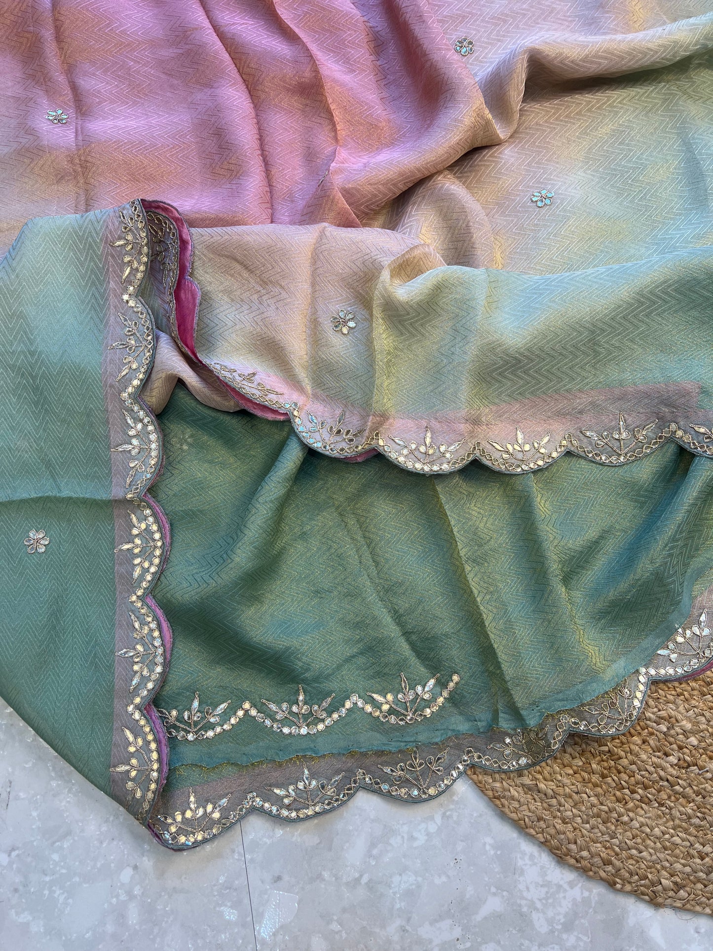 Ombre Tissue Weaving