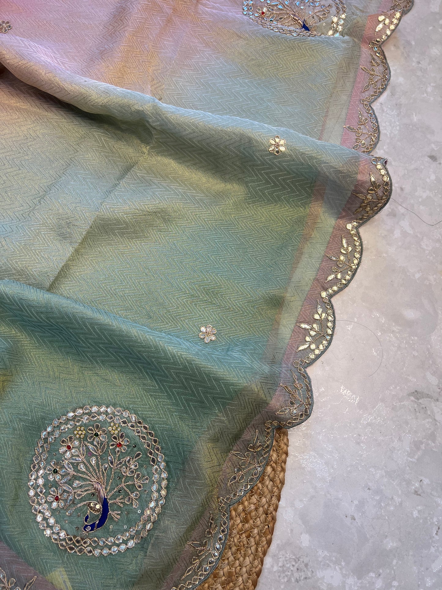Ombre Tissue Weaving