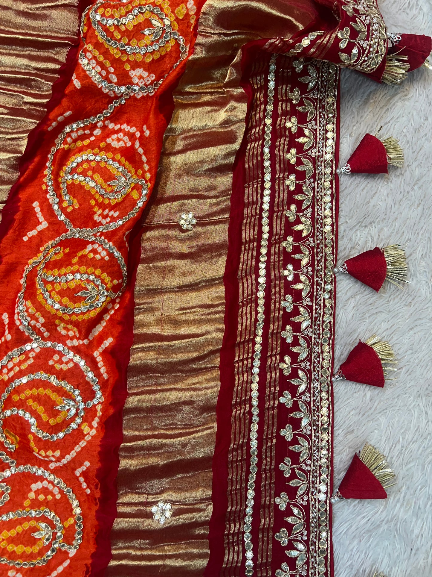 10 Lakri Patta Gaji Silk