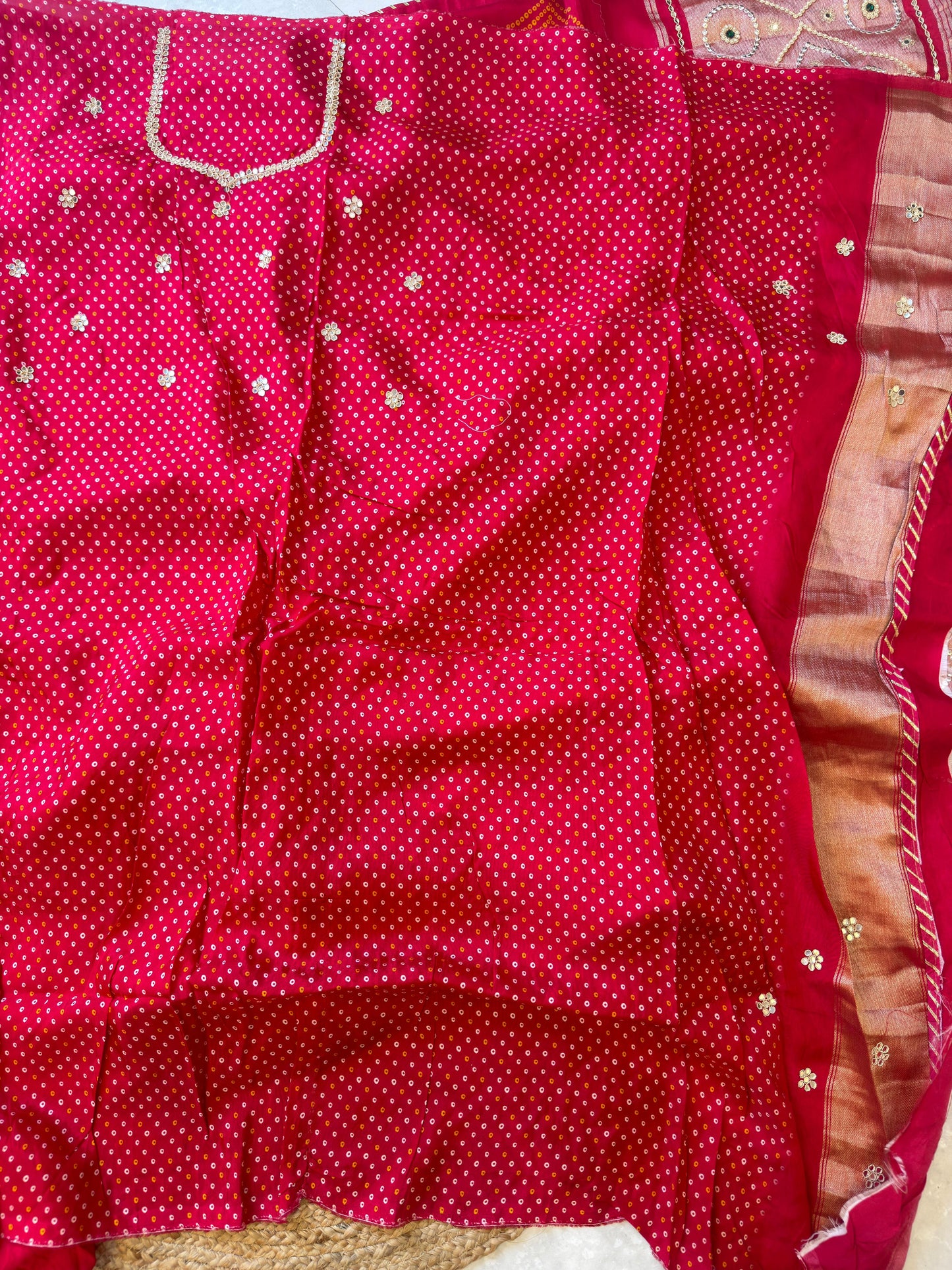 Bandhani Handwork
