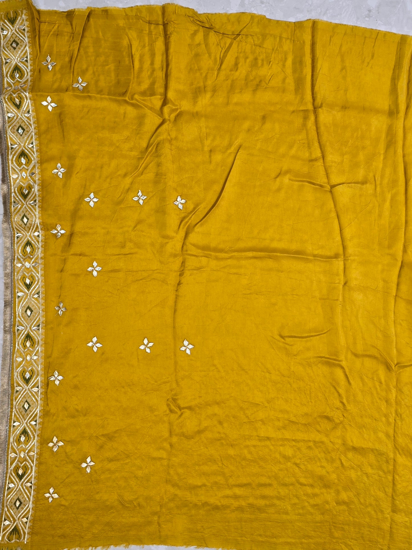 Patola x Charkhi Gota