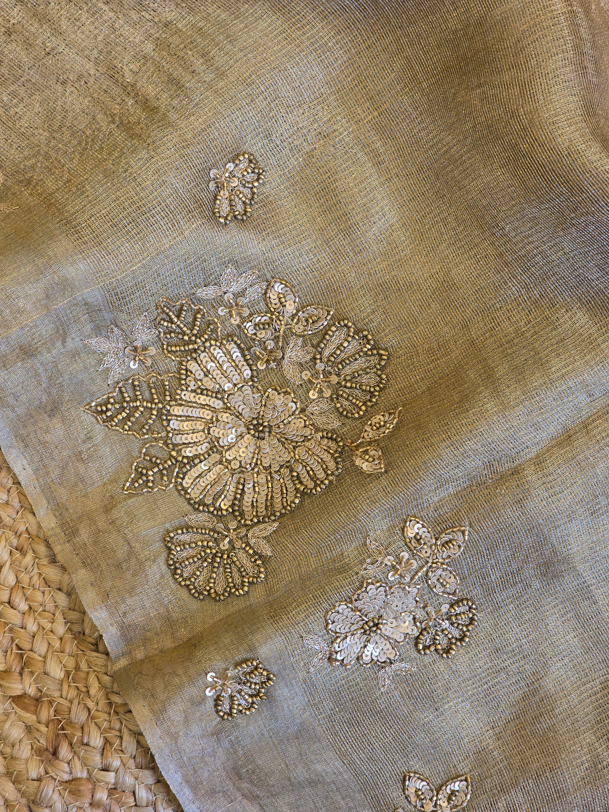 Pre booking Pure Tissue Saree