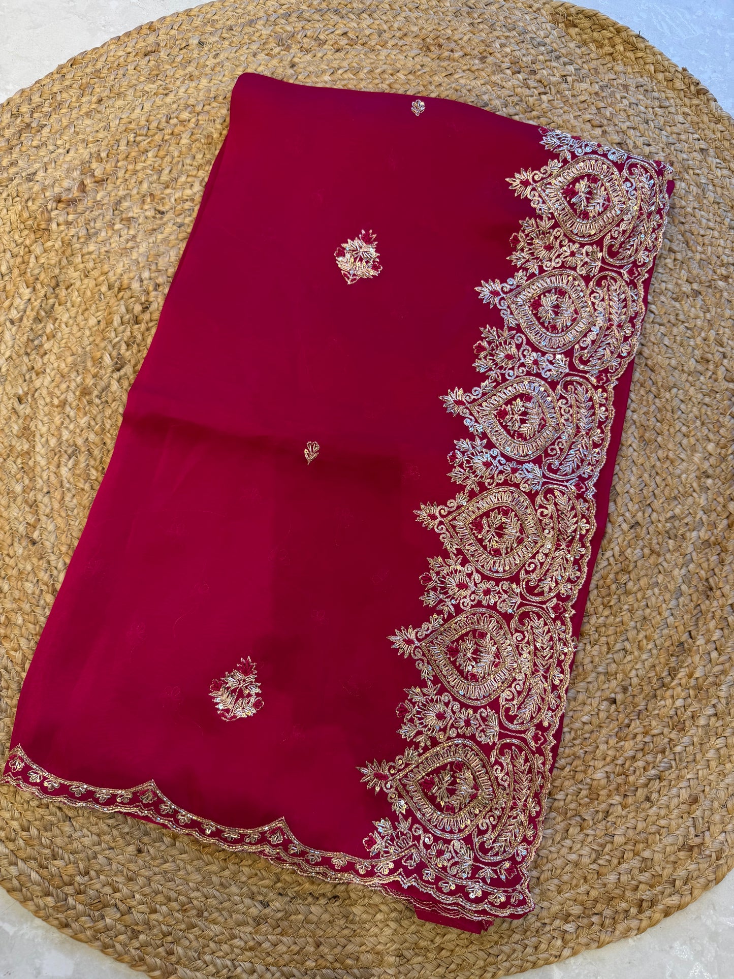 Aari Handwork