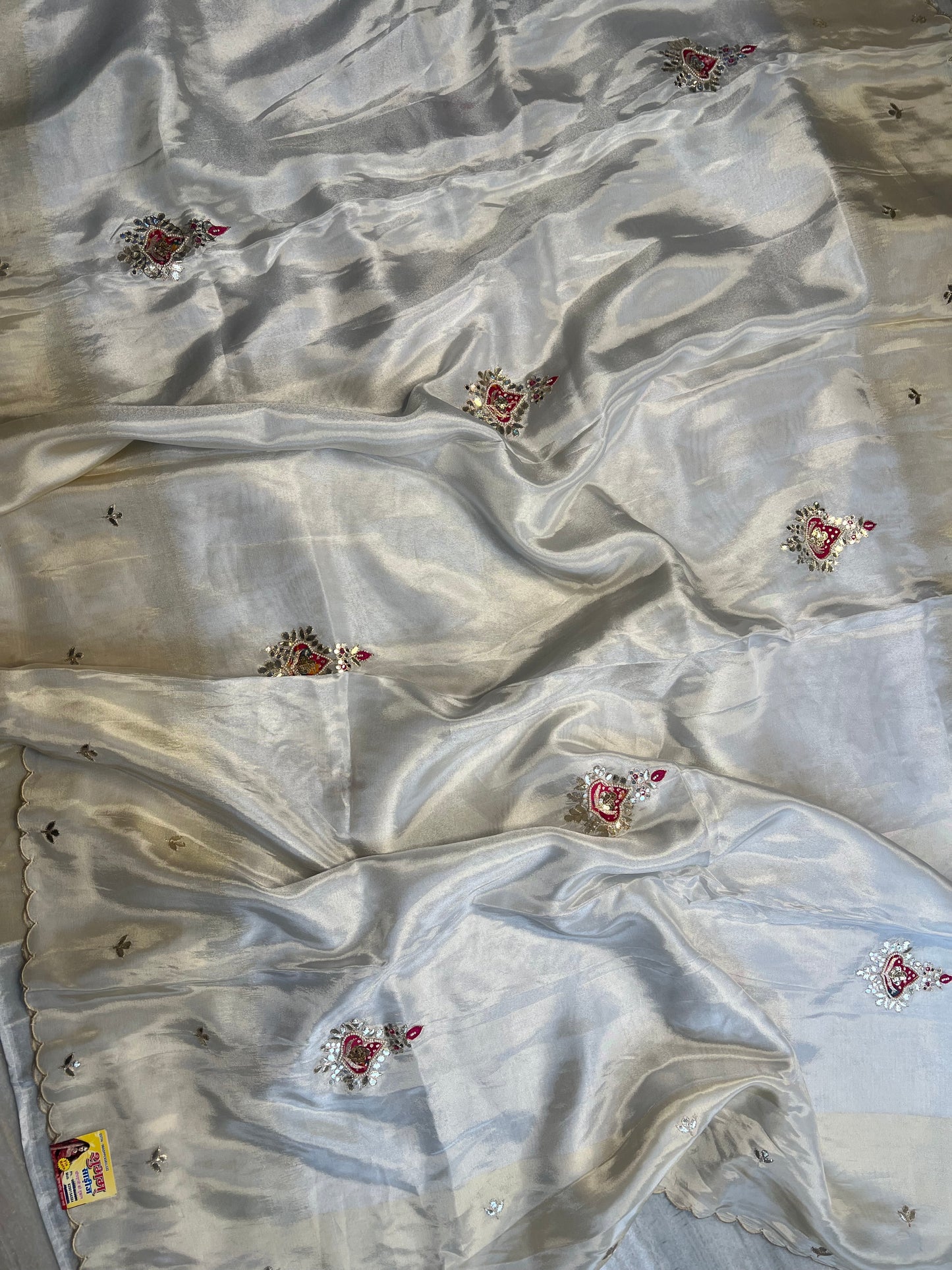 Double Tissue Saree