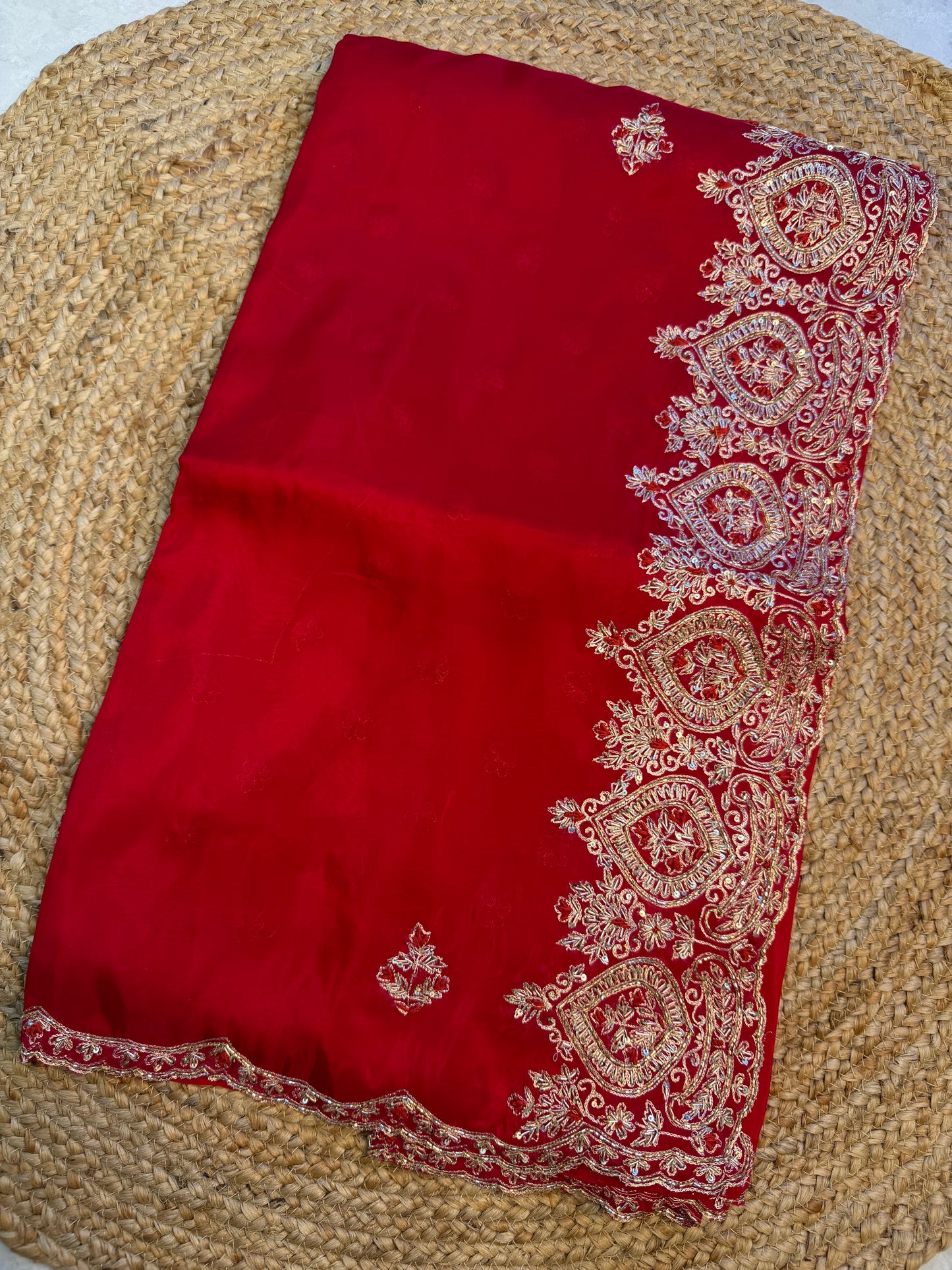 Aari Handwork