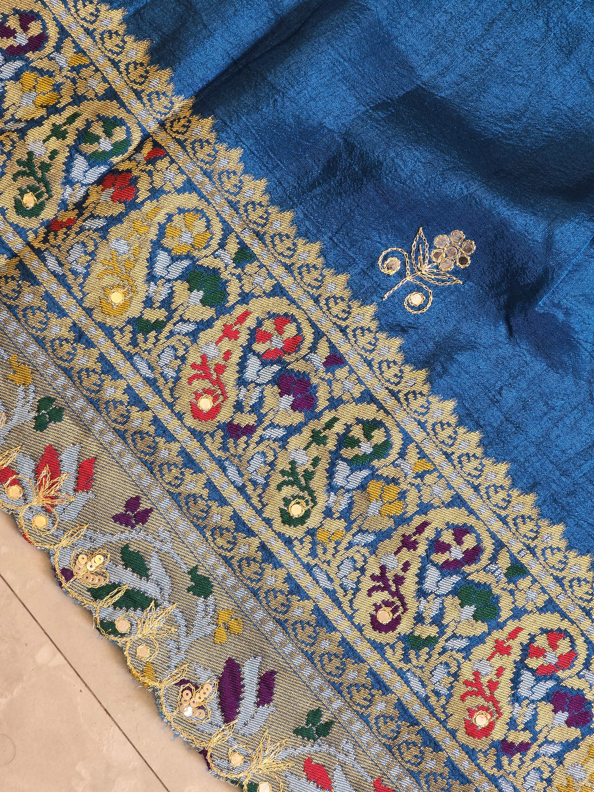 Paithani x Handwork