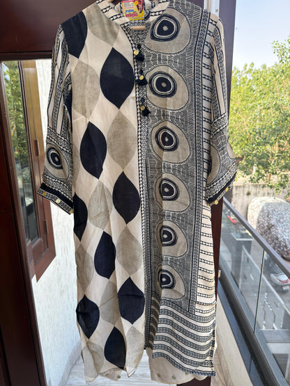 Ajarakh 2 Piece Set