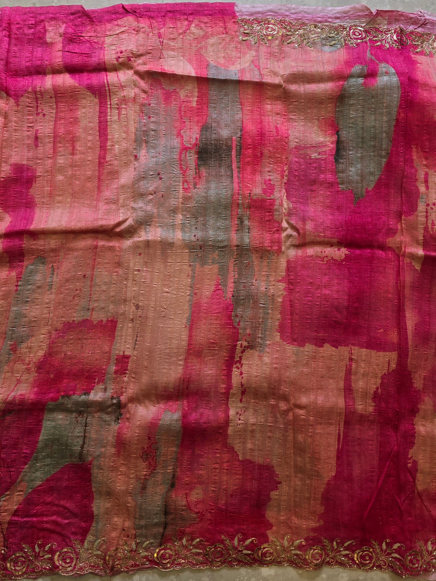 Abstract Print Saree