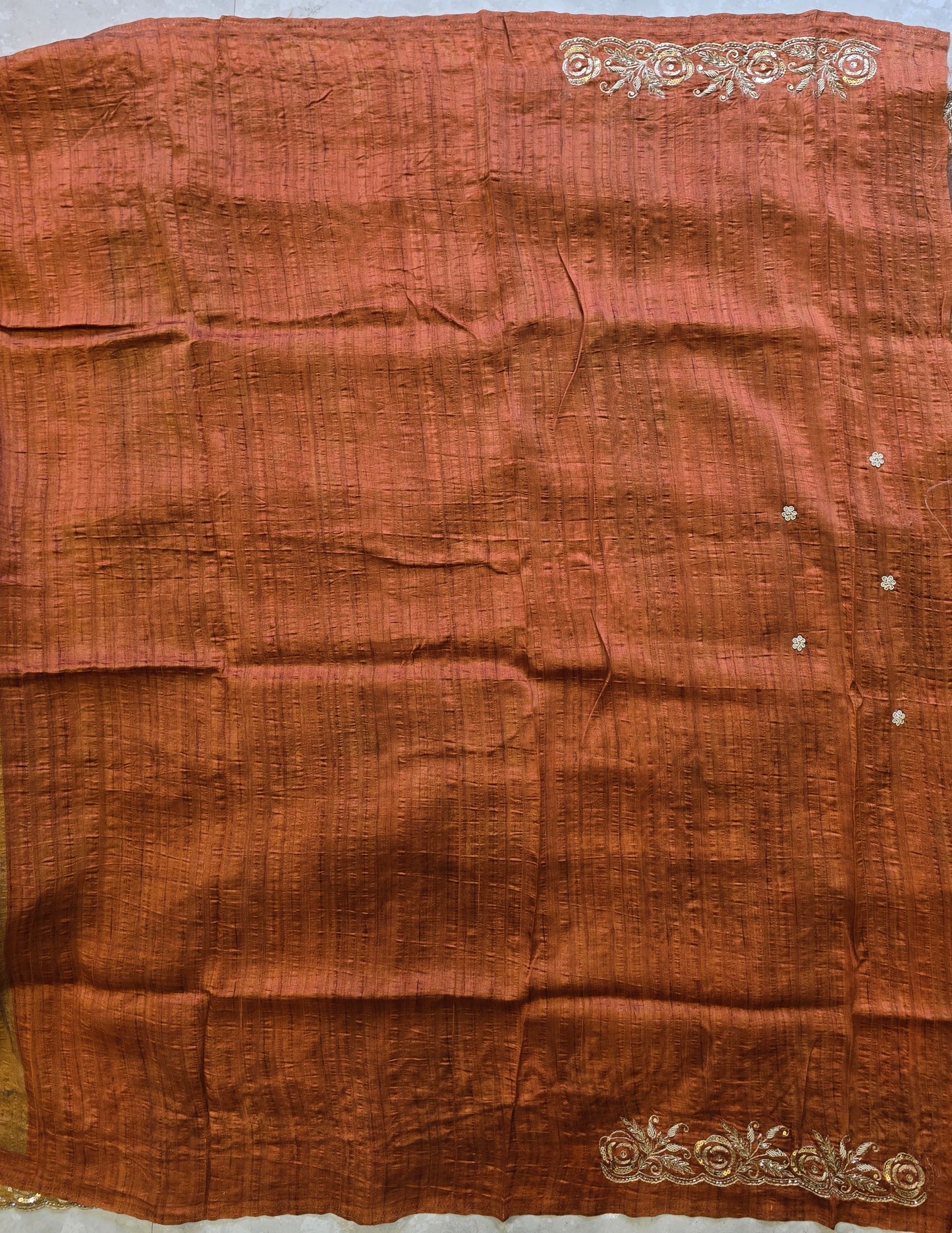 Abstract Print Saree
