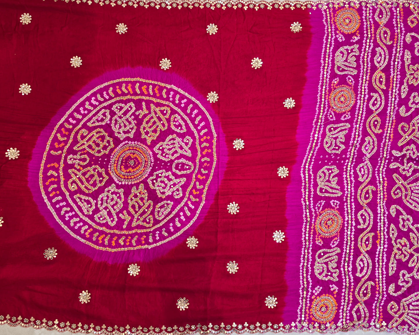 Faabiana Bandhani