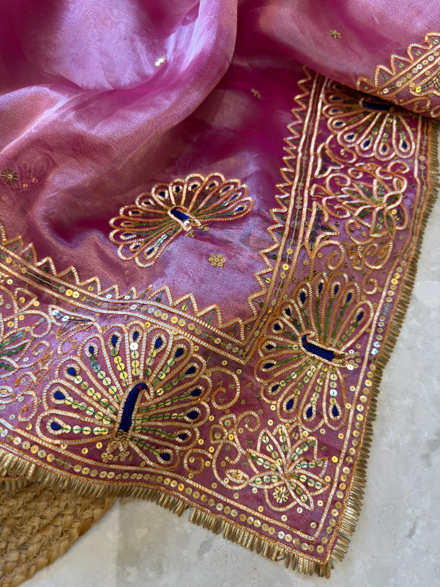 Charkhi gota saree