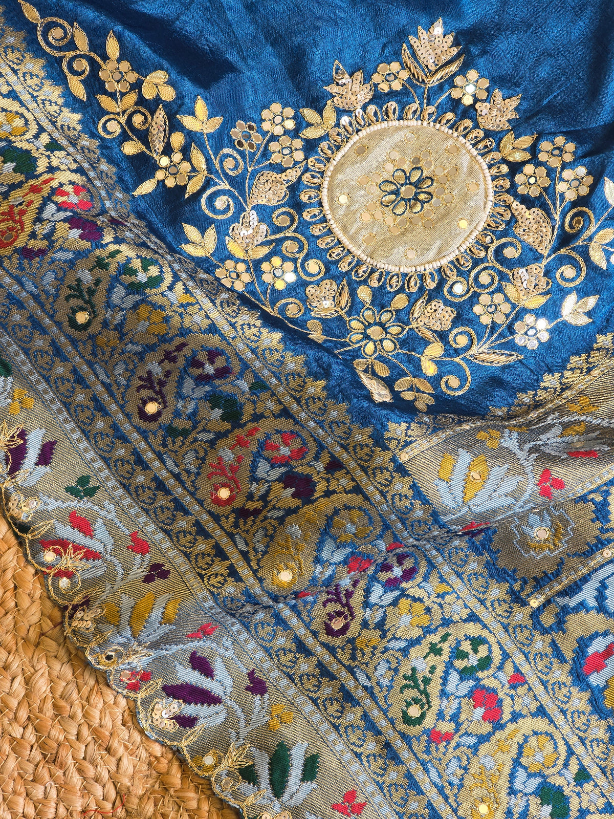 Paithani x Handwork